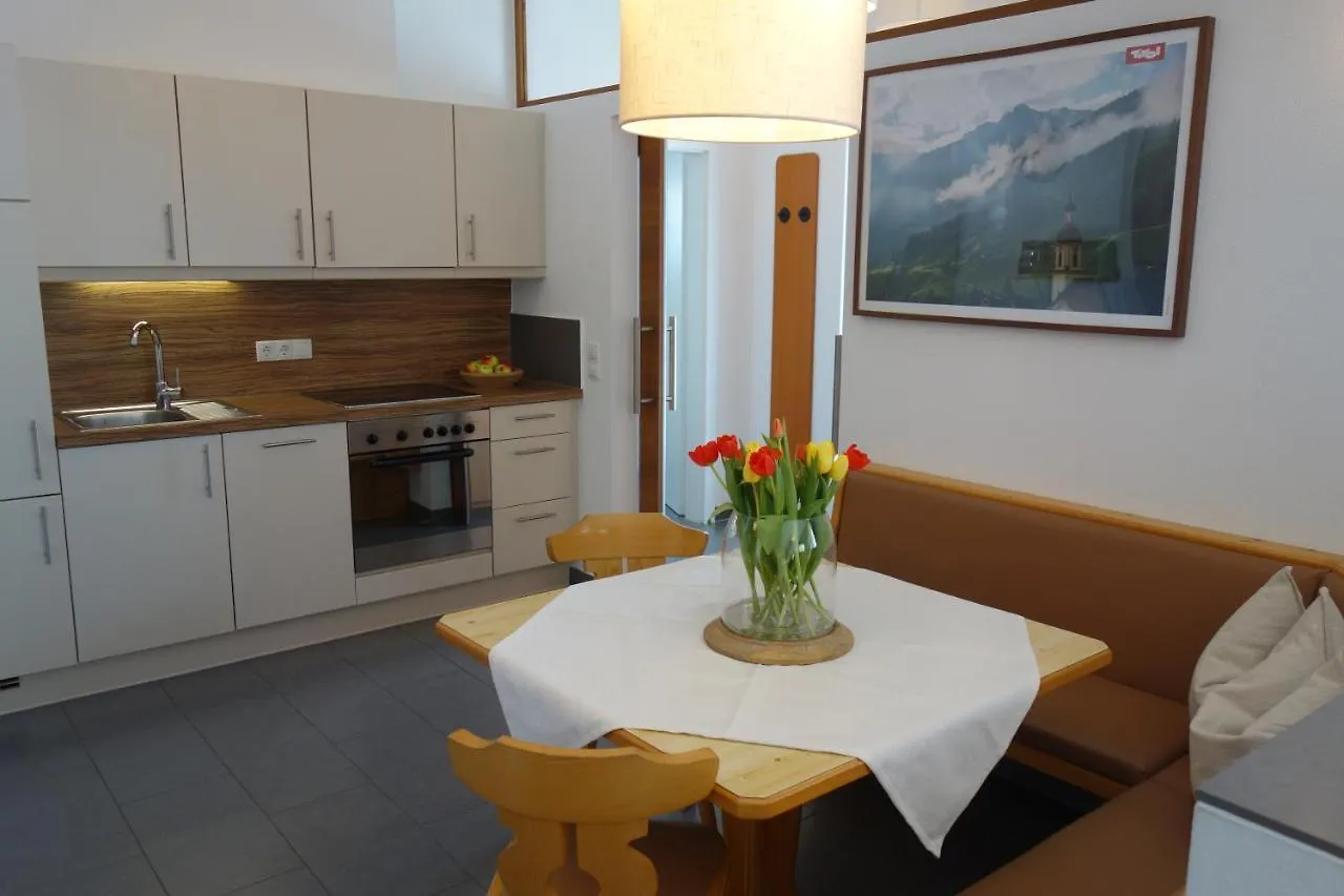Apartment Appartment Schwarzenauer Mutters Austria
